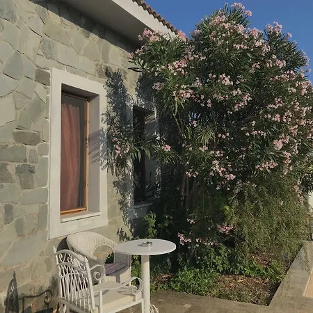 Otel Siesta *
