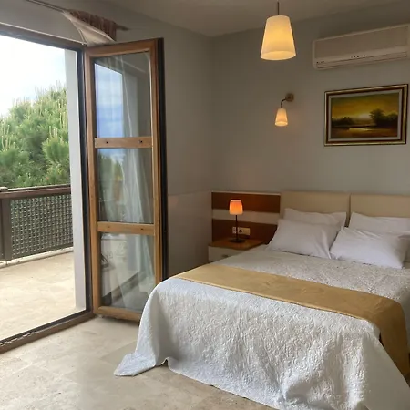 Otel Siesta *